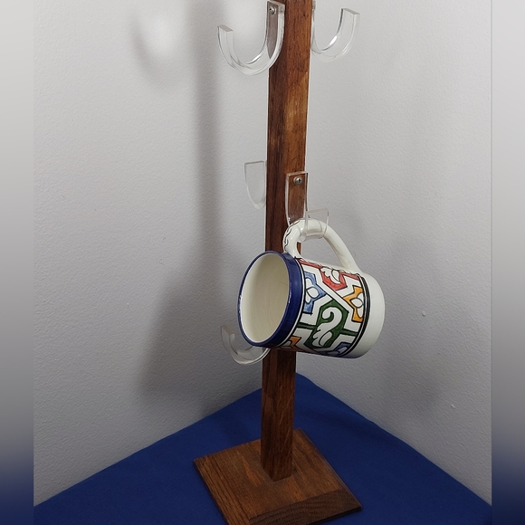 Vintage Wooden Mug Rack/Tree/Stand w/6 Lucite Hooks - Picture 3 of 11